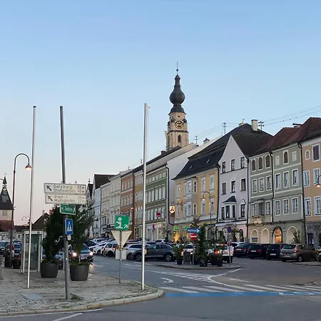 Grosse Im Zentrum Von Braunau Am * Braunau am Inn
