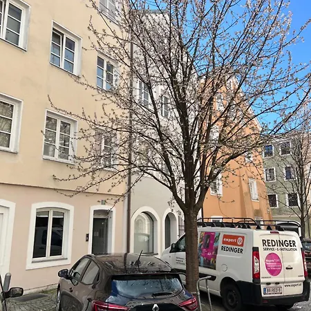 Grosse Im Zentrum Von Braunau Am Apartment